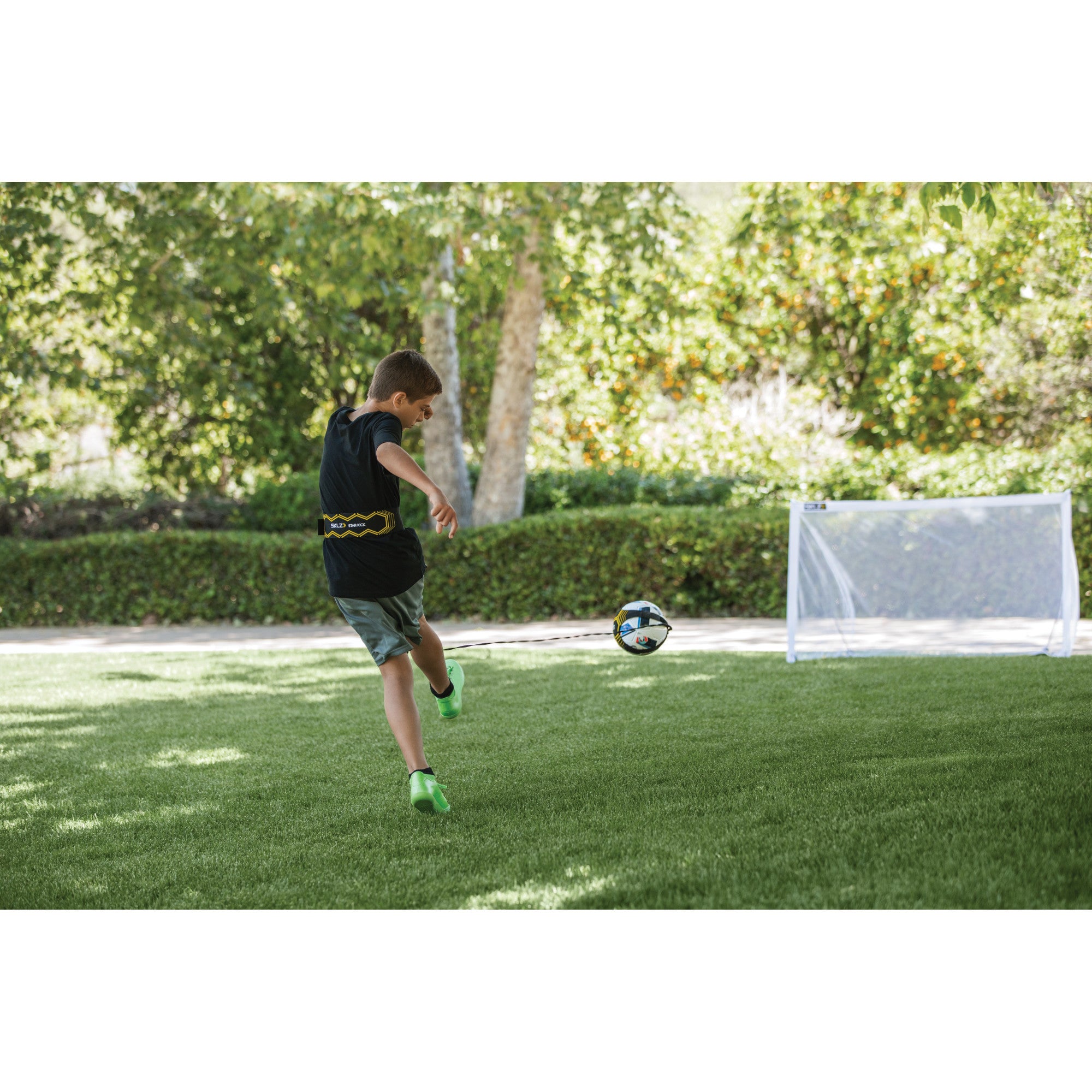 SKLZ Star Kick - Entraîneur Football Solo Réglable - Améliore Tir, Passe Et Jonglage