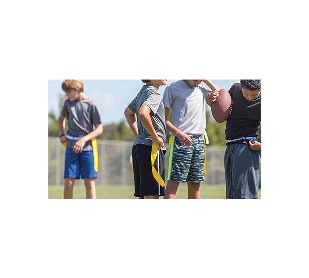 Details about   New SKLZ Deluxe Flag Football Set 10 Man Cones Pro Performance Sports Kids Belt 